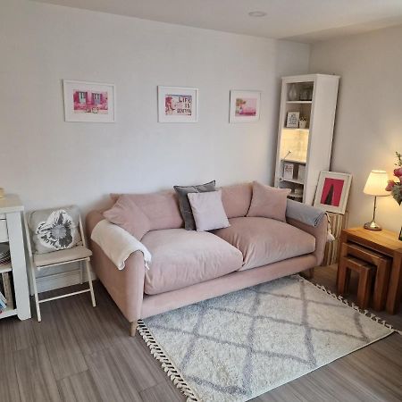 Luxury Modern Apt With Parking On Leigh Broadway Lejlighed Eksteriør billede