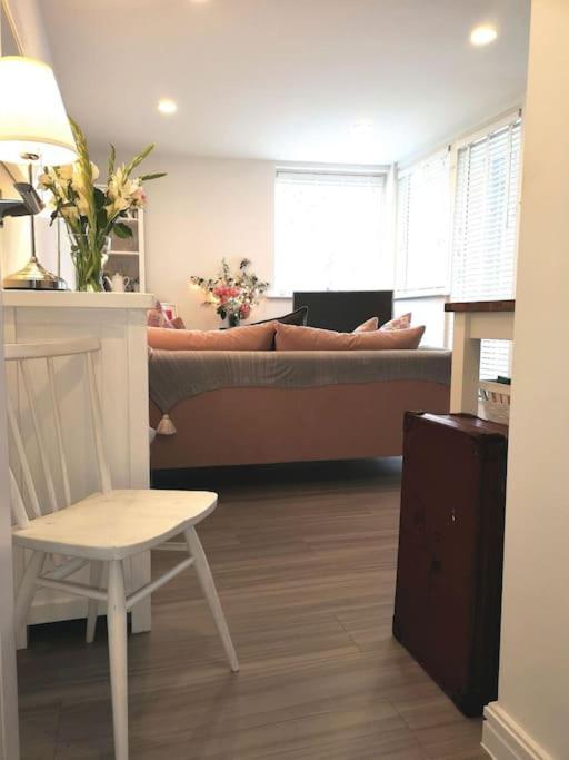 Luxury Modern Apt With Parking On Leigh Broadway Lejlighed Eksteriør billede